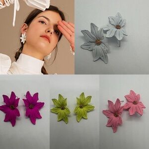✨💎NEW Statement Floral Stud Earrings |Matte Petal Design Bohemian Chic Jewelry ✨
